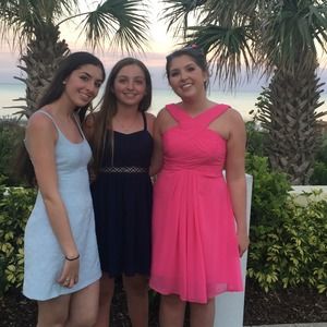 Meet your Posher, Dee